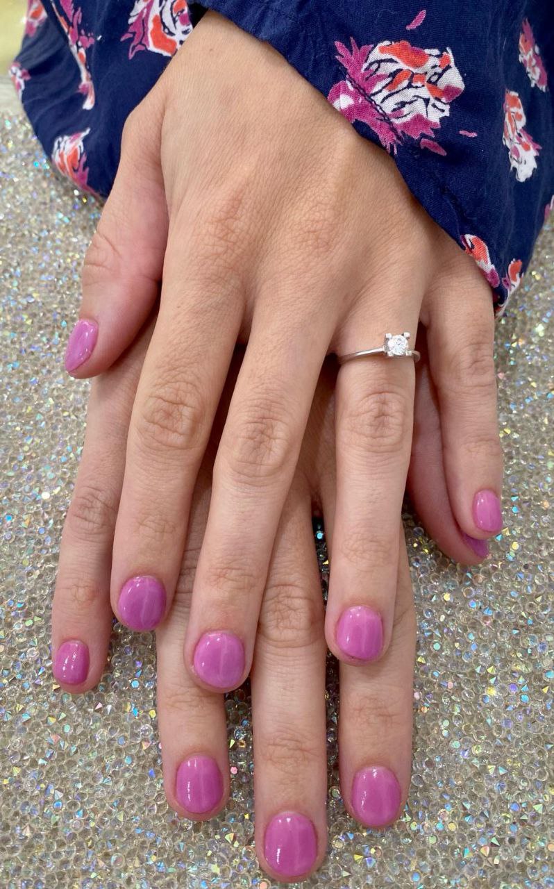 Lala Nail Land - Pink nails with a ring